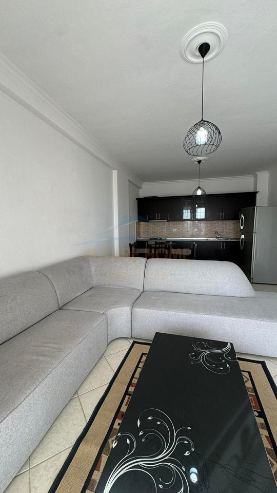 Shitet, Apartament 2+1, Pallatet Romario, Unaza e Re