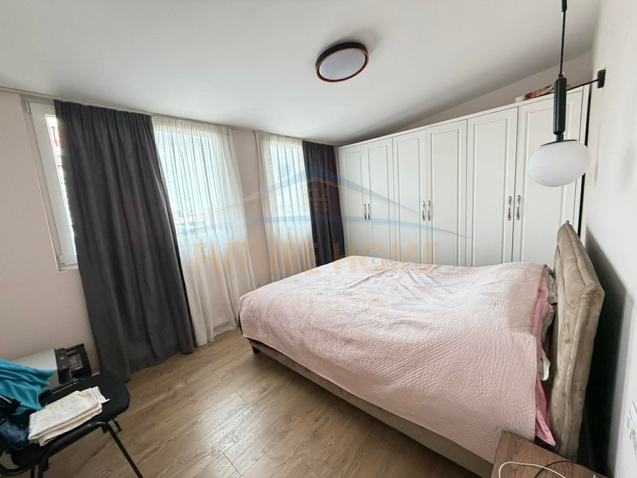 Shitet, Apartament 2+1, Rruga Dritan Hoxha, Tirane