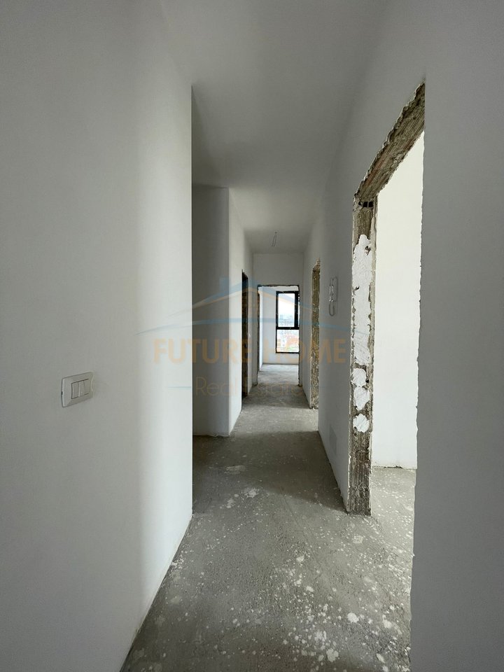 Appartamento in Vendita 3+1+2, Ingresso Tirana I