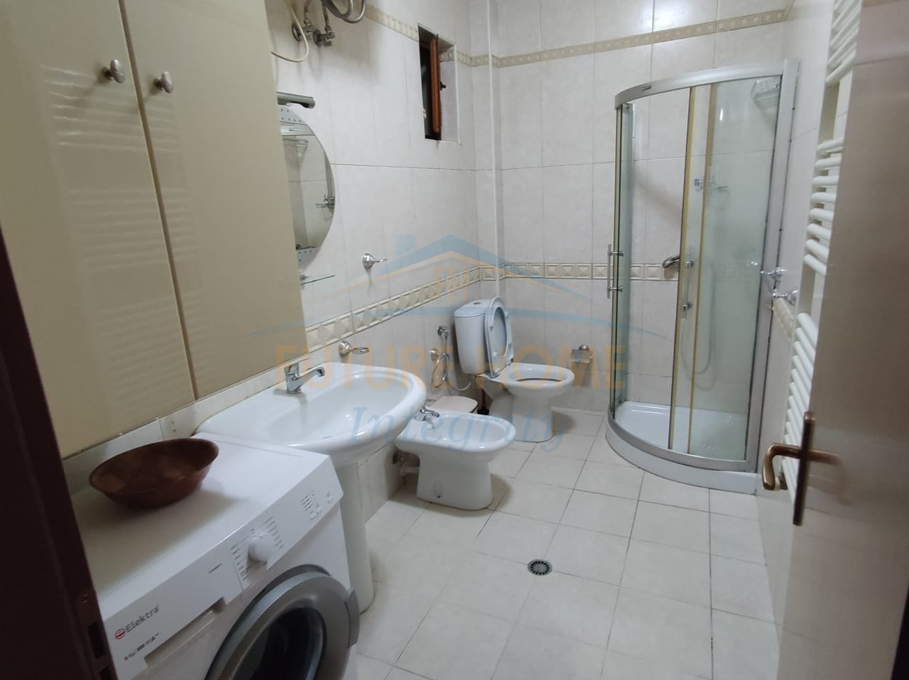 Qera, Apartament 1+1, Shkolla e Baletit, Tiranë.
