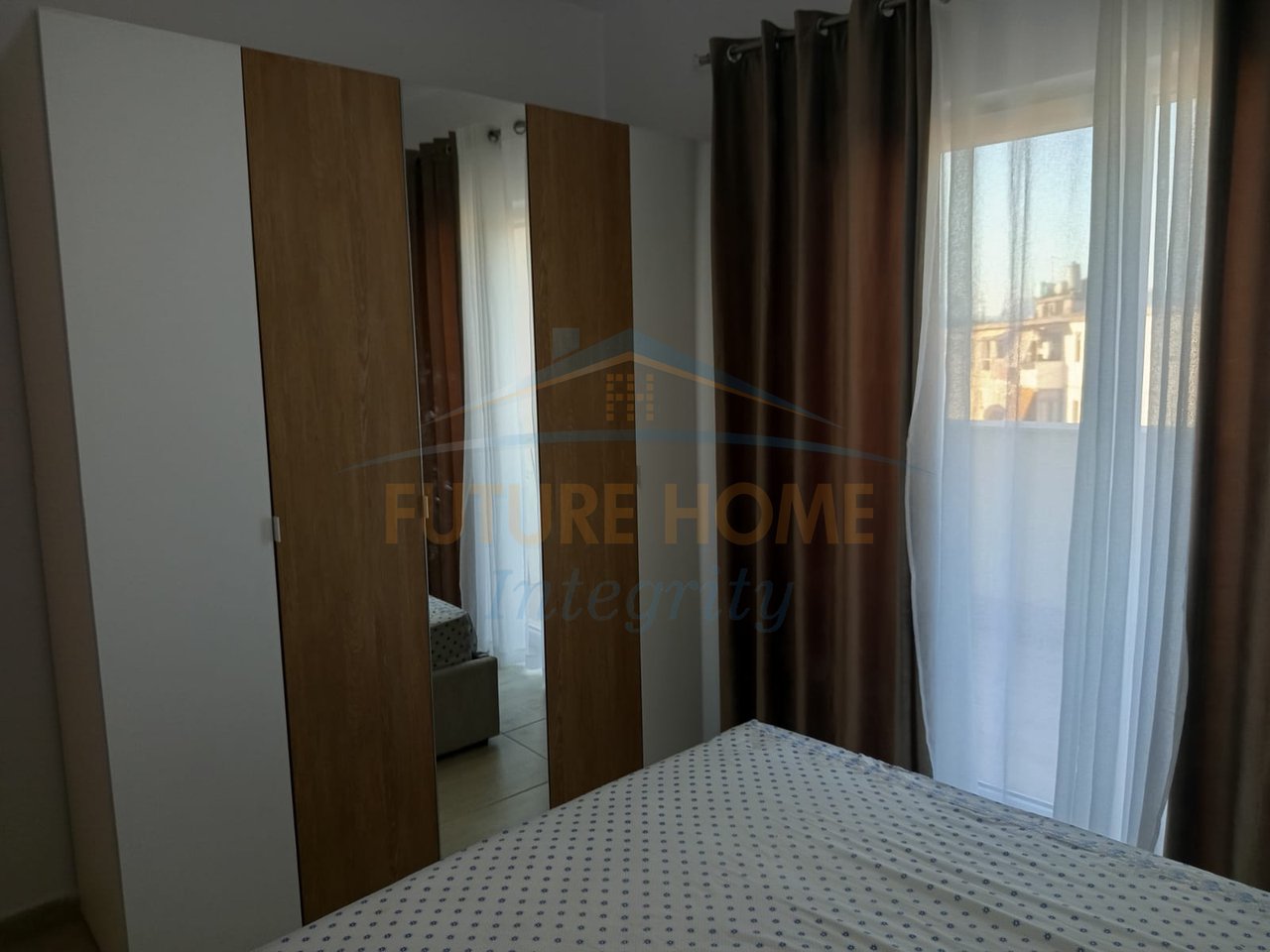 Qera, Apartament 2+1, Rruga Dritan Hoxha, Tiranë.
