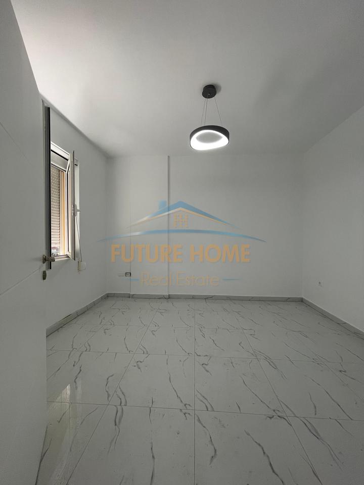 For rent, Business Premises, Paris Commune, Tirana.