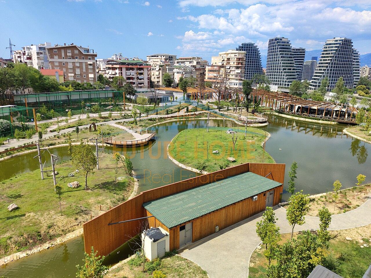 Qera, Garsoniere, Kopshti Zoologjik, Tiranë