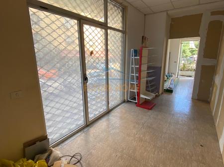 In vendita, Locale Commerciale, Via Bajram Curri, Tirana.