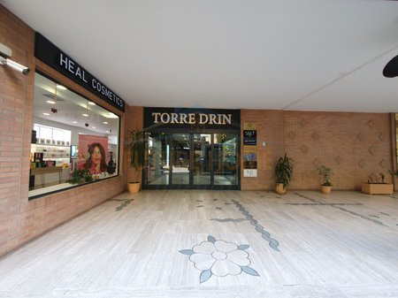 Shitet, Ambient Biznesi, Qendër, Tiranë.