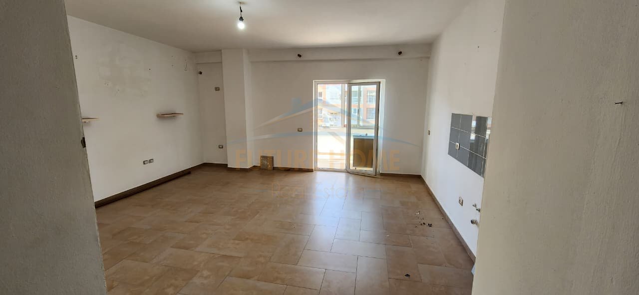 Qira, Apartament 2+1, Rruga Jordan Misja