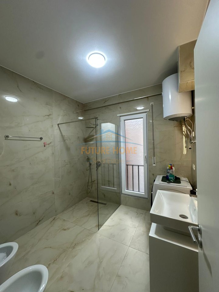 Qera, Apartament 2+1+2, Shkolla e Kuqe , Tirane.