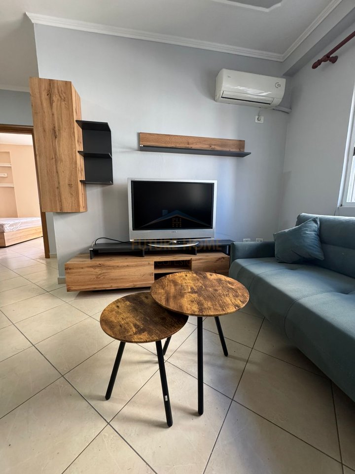 Qera, Apartament 2+1, Rruga Riza Cerova,Tiranë.
