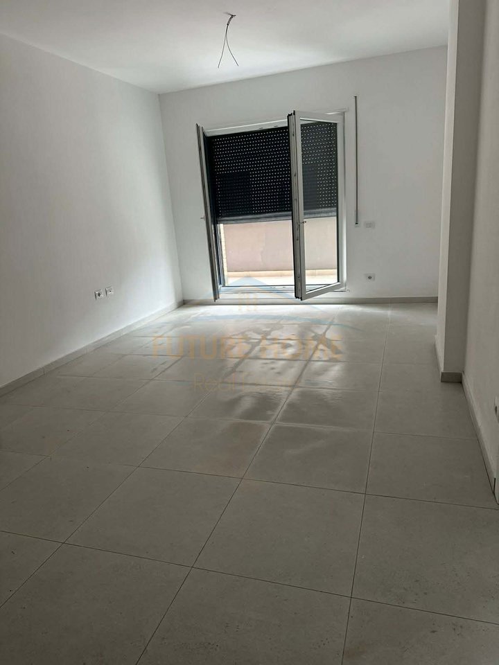In affitto, Appartamento 2+1, Via Azem Galica, Sottopassaggio Paskuqan