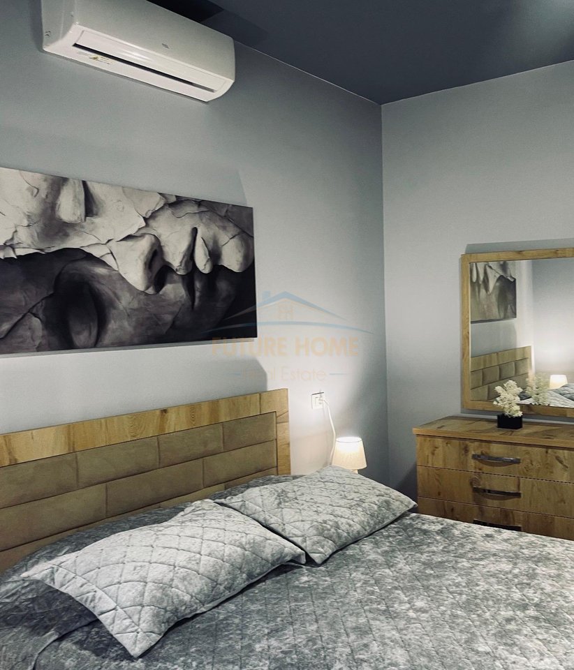 Affitto, Appartamento 2+1+2, Giardino Botanico, Tirana.