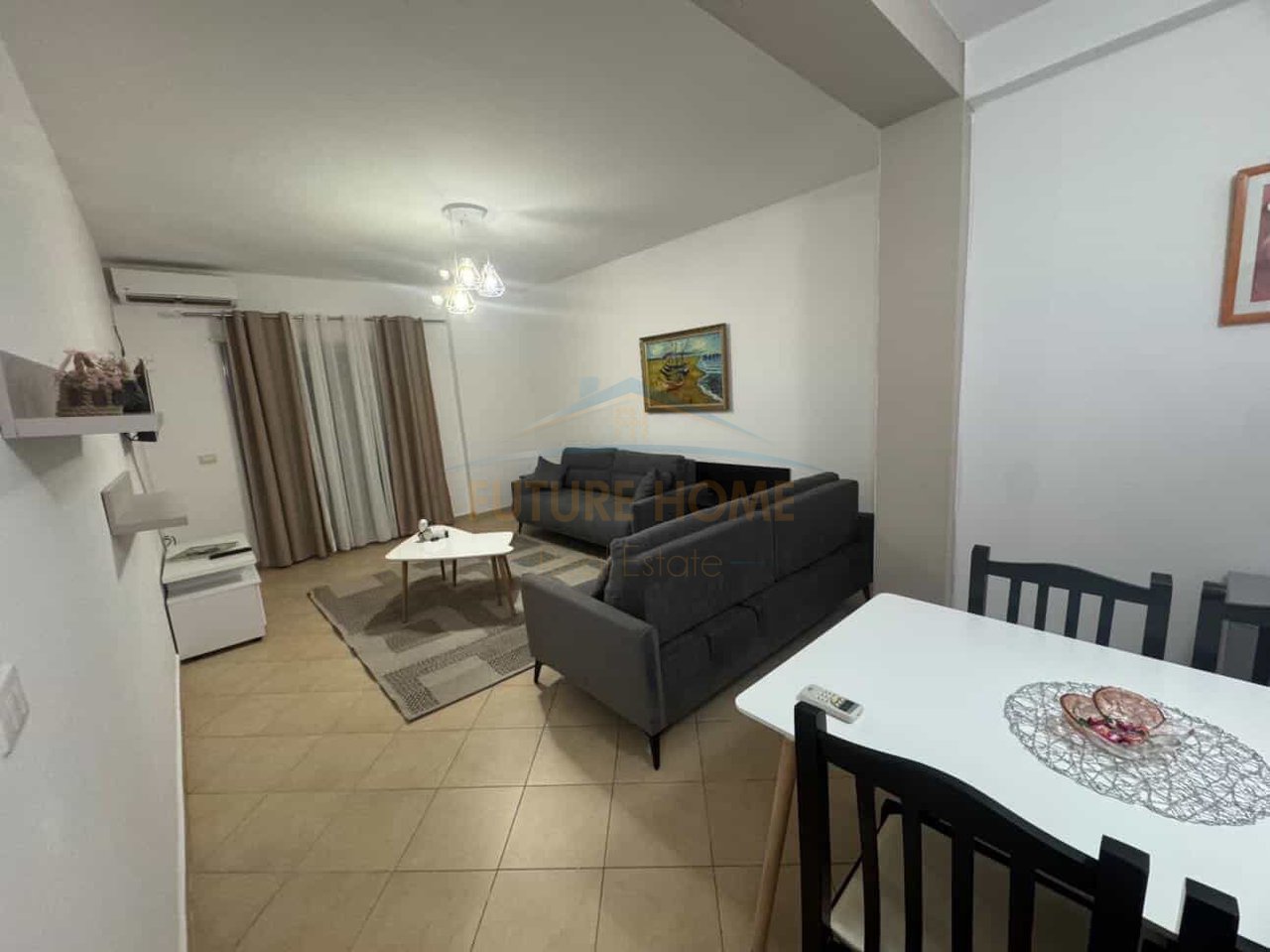 For sale, Apartment 1+1, Petro Marko Street, Vlorë.