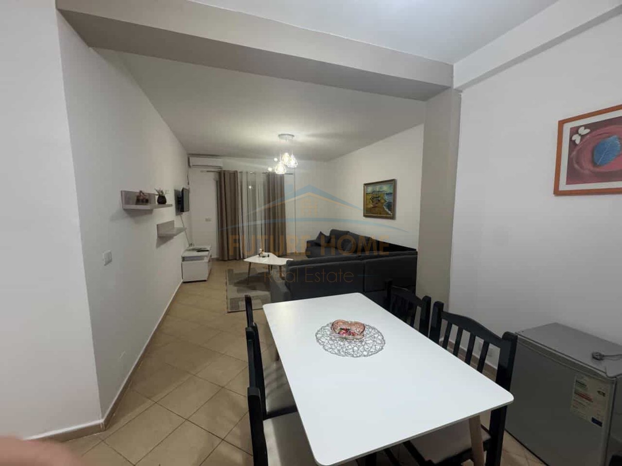 For sale, Apartment 1+1, Petro Marko Street, Vlorë.