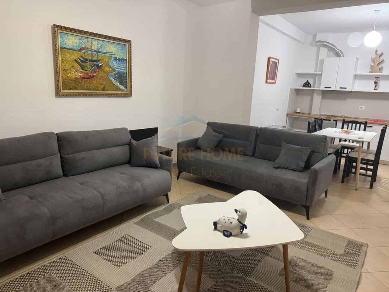 For sale, Apartment 1+1, Petro Marko Street, Vlorë.