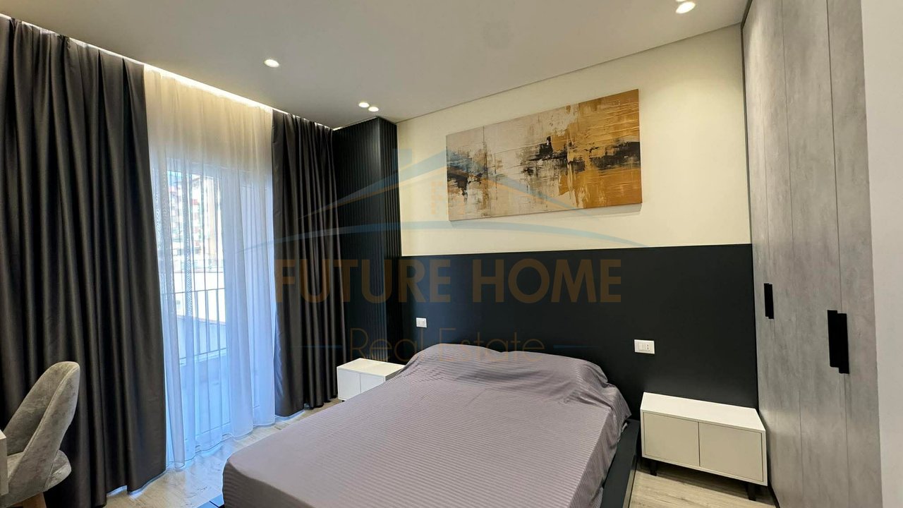 Affitto, Appartamento 1+1 + Posto Auto, Complesso Aura, Via Dritan Hoxha