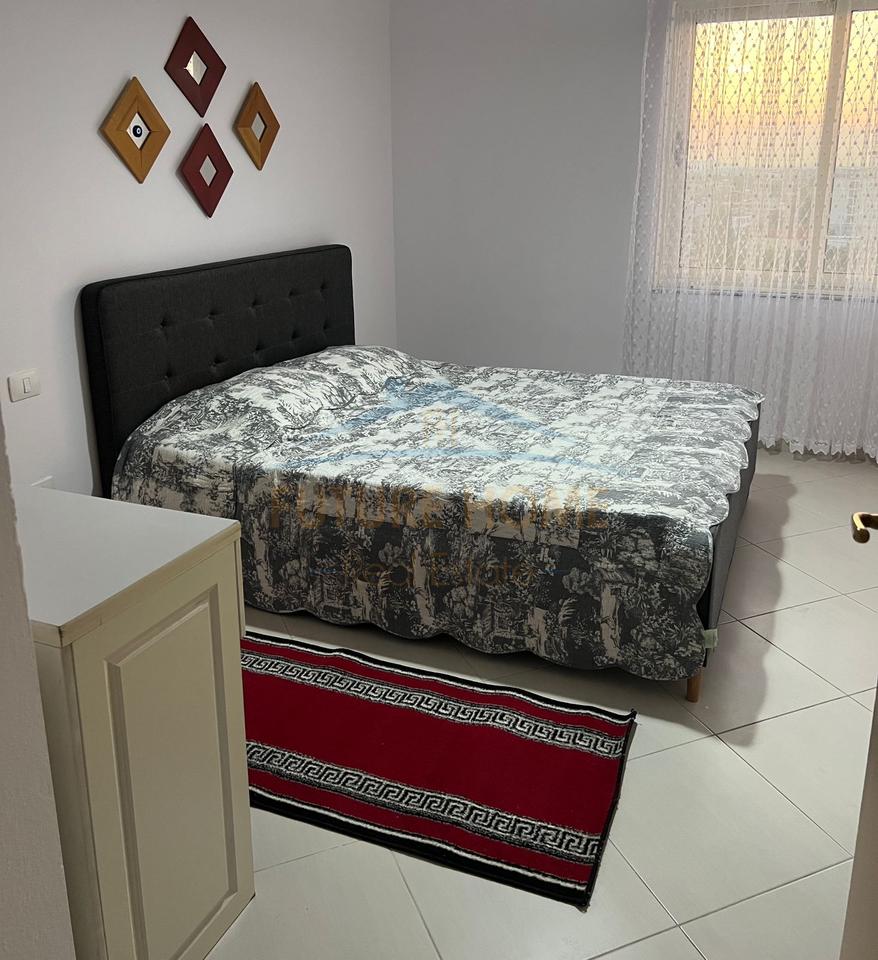 Shitet, Apartament 1+1, Yzberisht, Tiranë