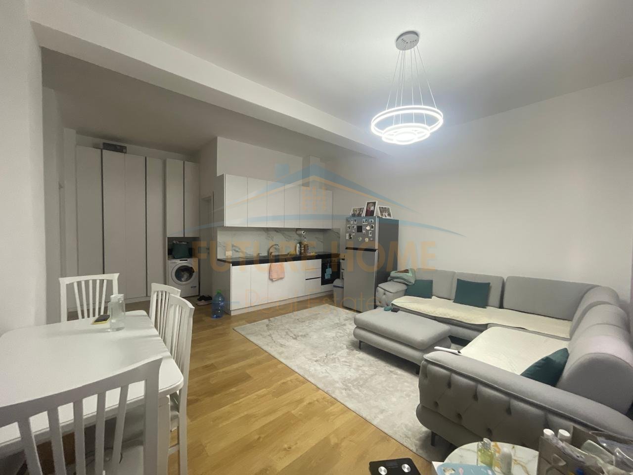 In vendita, Appartamento 1+1, Scuola Kuqe, Tirana