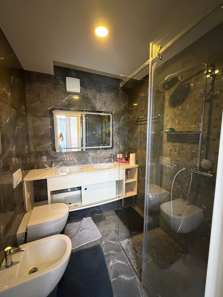 Qira, Apartament 3+1+2+Post Parkimi,Kompleksi Delijorgji