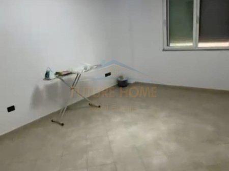 Qera, Apartament 1+1,Stacioni Trenit, Durres