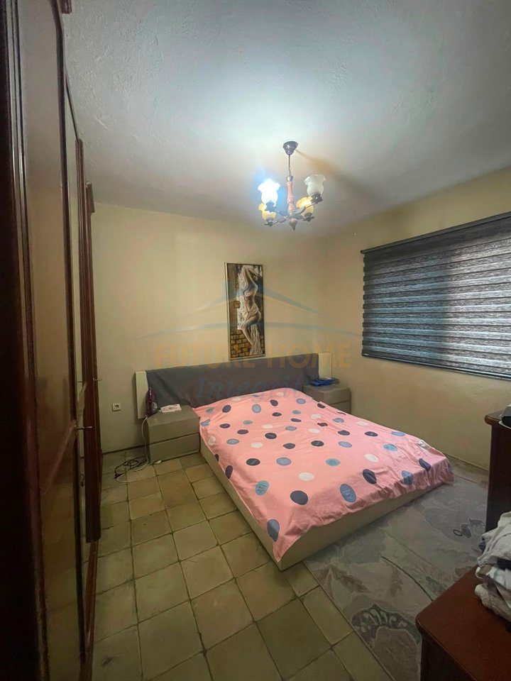 Shitet, Apartament 1+1, Myslym Shyri, Tiranë.