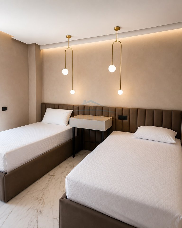 Shitet, Apartament 2+1+2+Post Parkimi, Liqeni i Thate, Tiranë.
