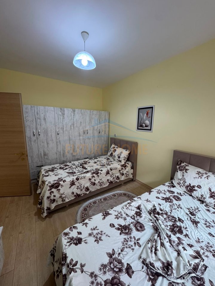 Qera, Apartament 2+1, Rruga Asim Vokshi