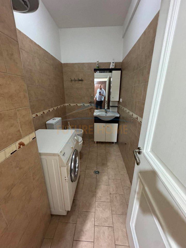 Rent, Apartment 2+1+2, Unaza e Re