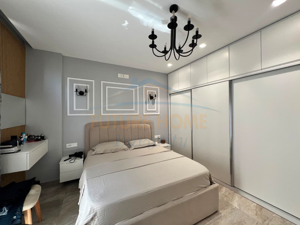 Shitet, Apartament 2+1+Post Parkimi, Rezidenca Erli, Tiranë.