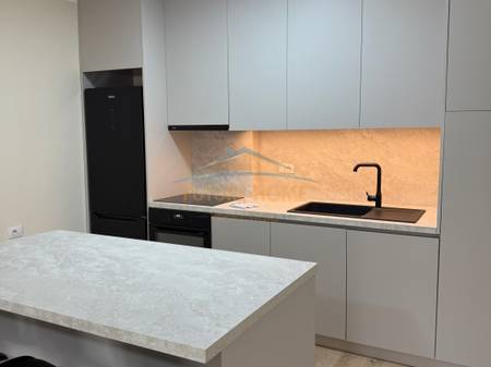 Qera, Apartament 2+1+2 +Depo + Post Parkimi, Kombinat, Tiranë.