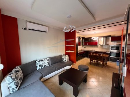 Qera, Apartament 2+1, Liqeni i Thate, Tirane.