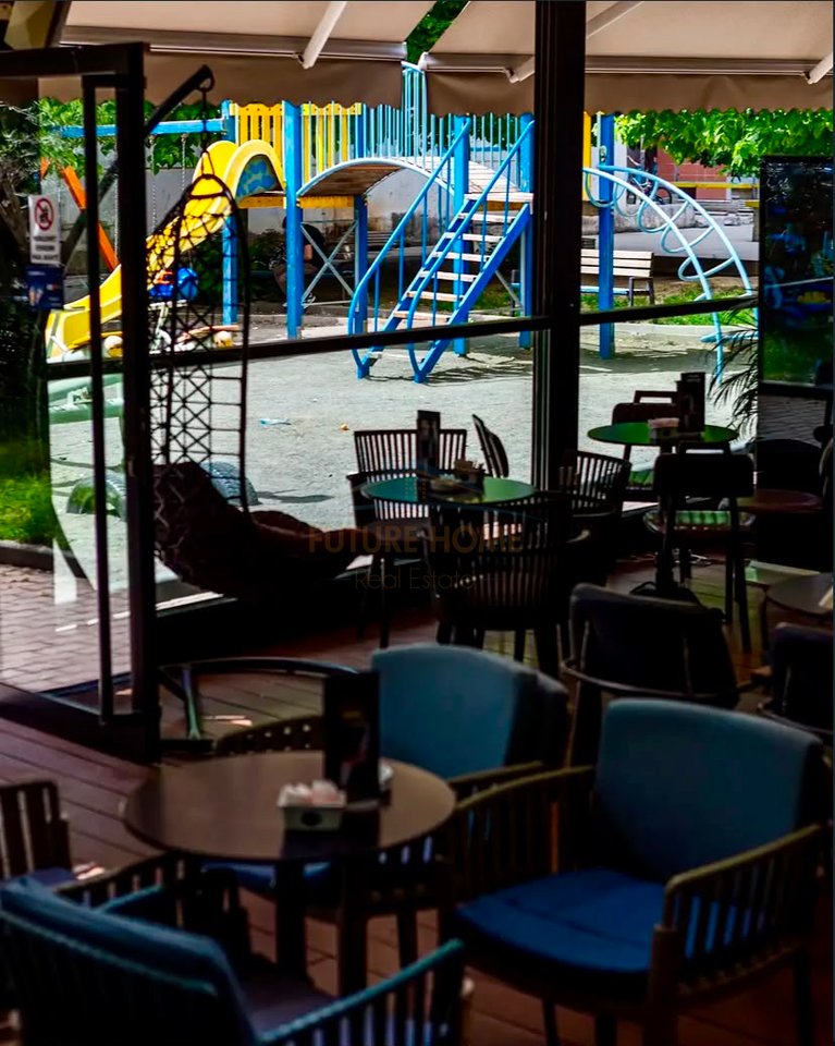 Qira, Bar Restorant Bulevardi Gjergj Fishta, Tiranë