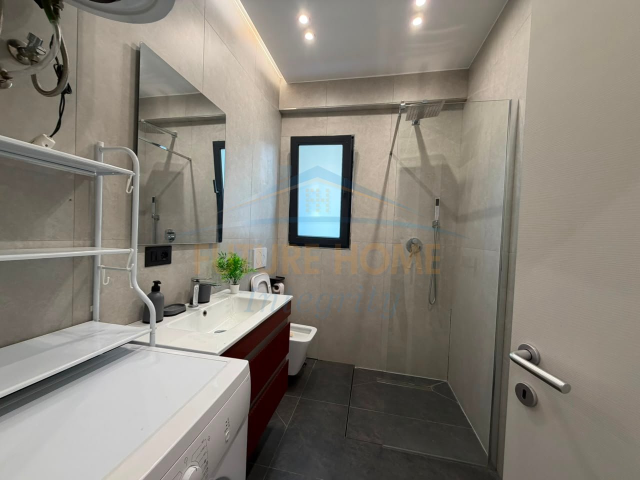 Affitto, Appartamento 1+1+Veranda, Kodra e Priftit, Tirana.