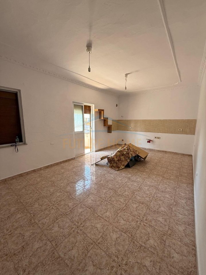 Qera, Apartament 2+1, Rruga e Dibrës