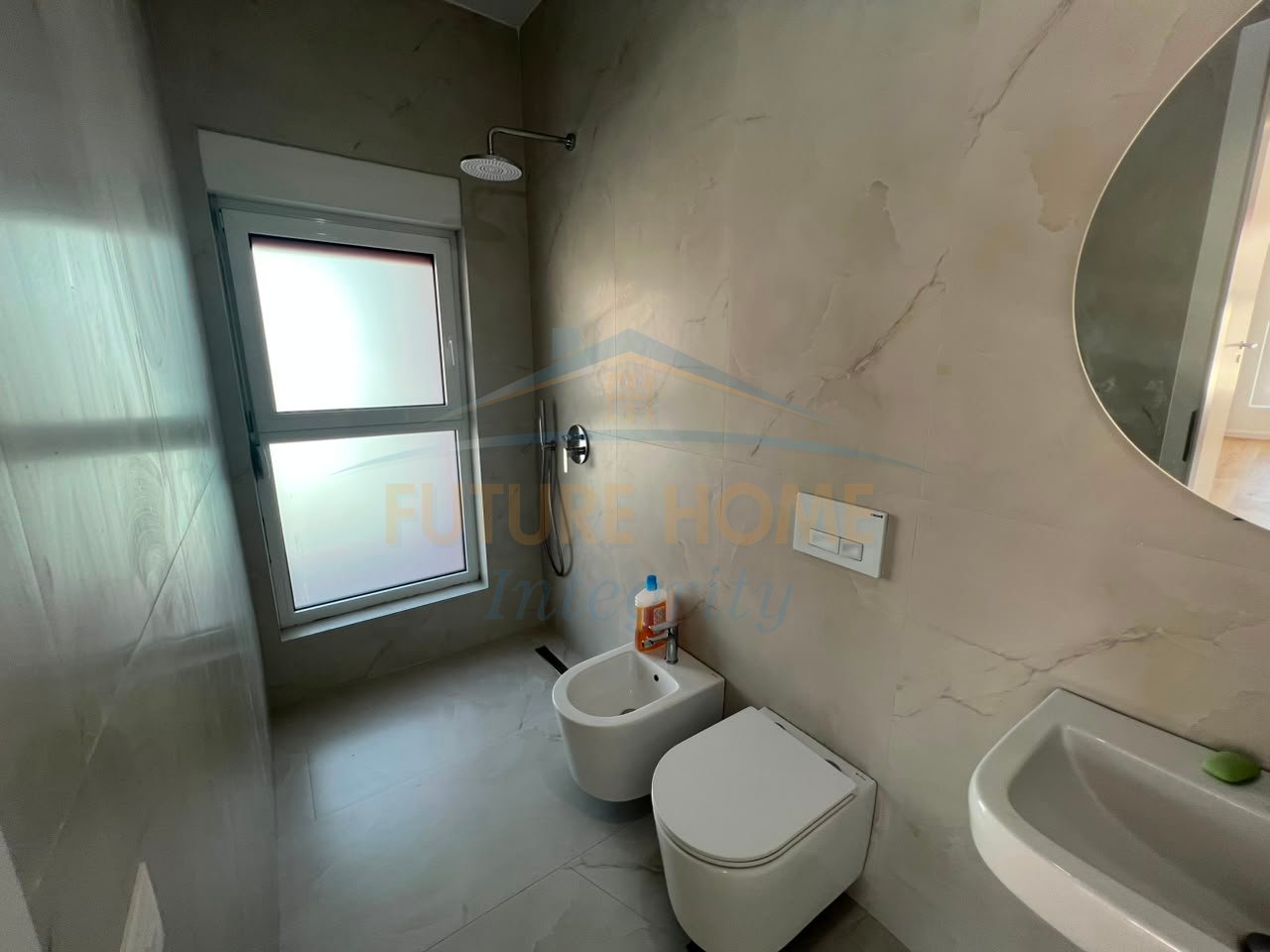 Qera, Apartament 2+1, Kompleksi Kadiu, Ali Demi, Tiranë.