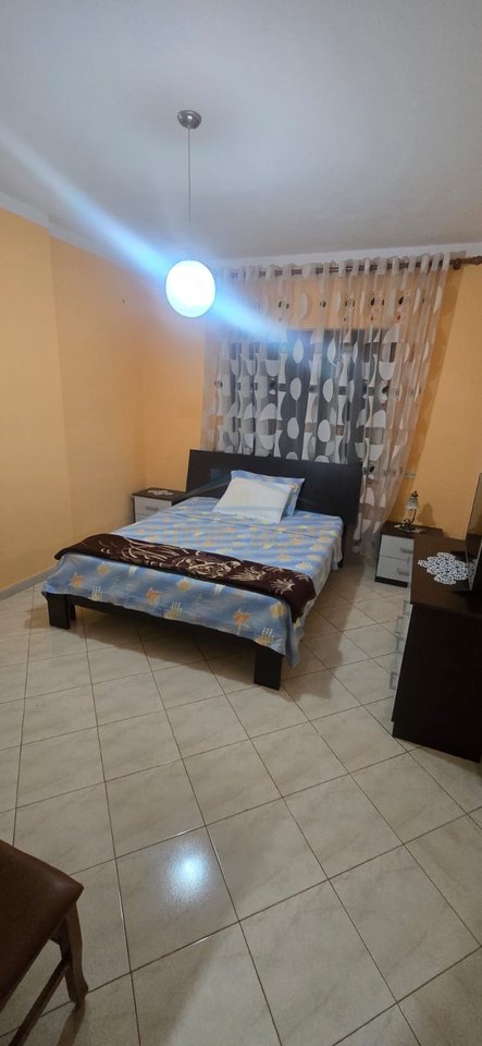 Shitet, Apartament 2+1+Depo, Ish Rajoni,Durres