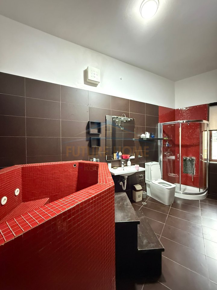 For sale, Apartment 2+1+2, Center, Tirana