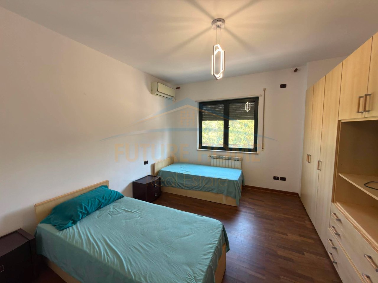 Qera, Apartament 2+1, Liqeni