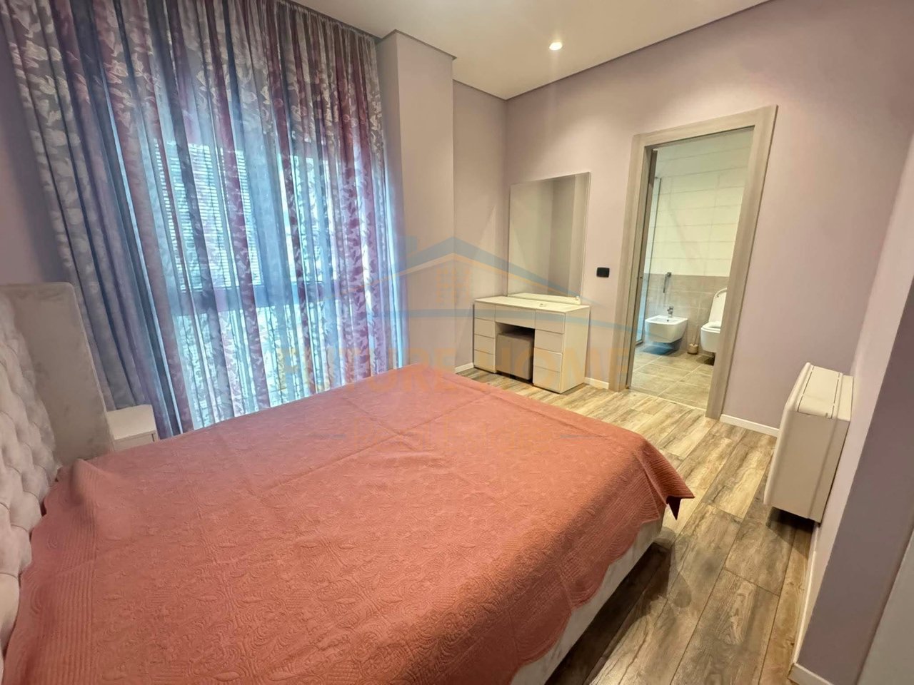 Rent, Apartment 2+1 + Parking Spot, Jean D'Ark Boulevard, Tirana