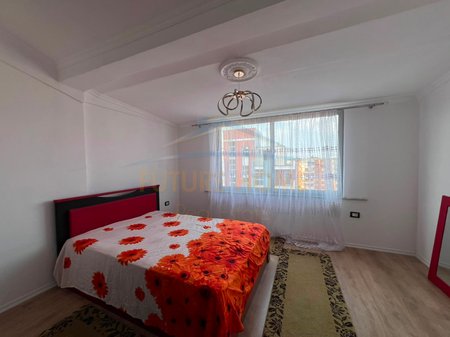 Shitet, Apartament 1+1, Rruga Thesarit, Fresk, Tirane