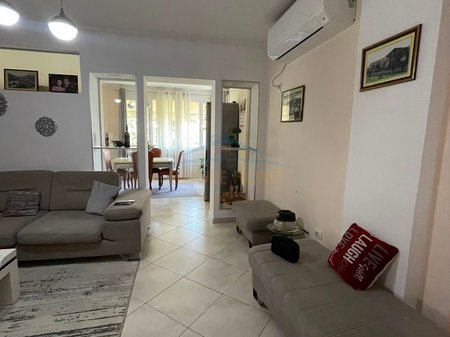 Shitet, Apartament 2+1+2 + Post Parkimi, Liqeni i Thatë, Tiranë.