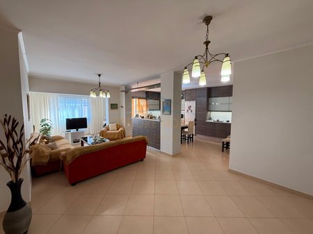 Shitet , Apartament 3+1+2, Tushemisht , Pogradec