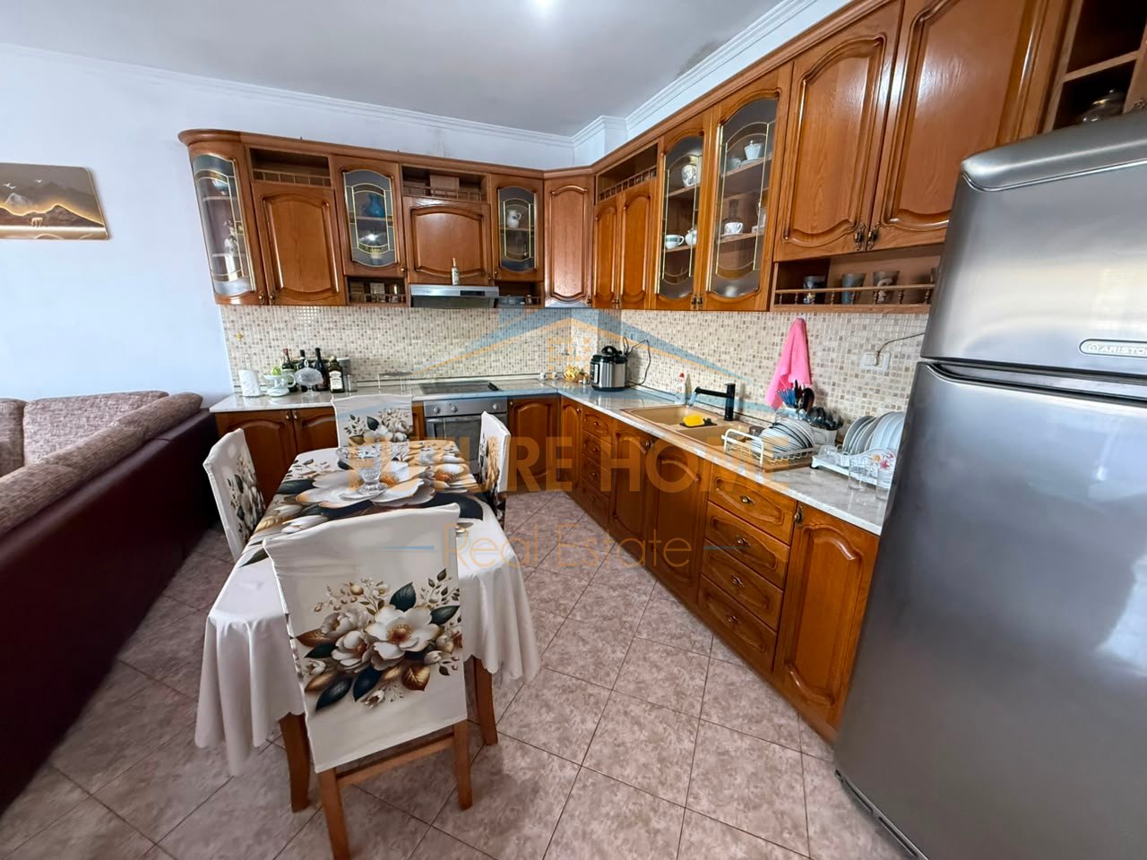 Shitet, Apartament 2+1, Kopshti Botanik, Tiranë