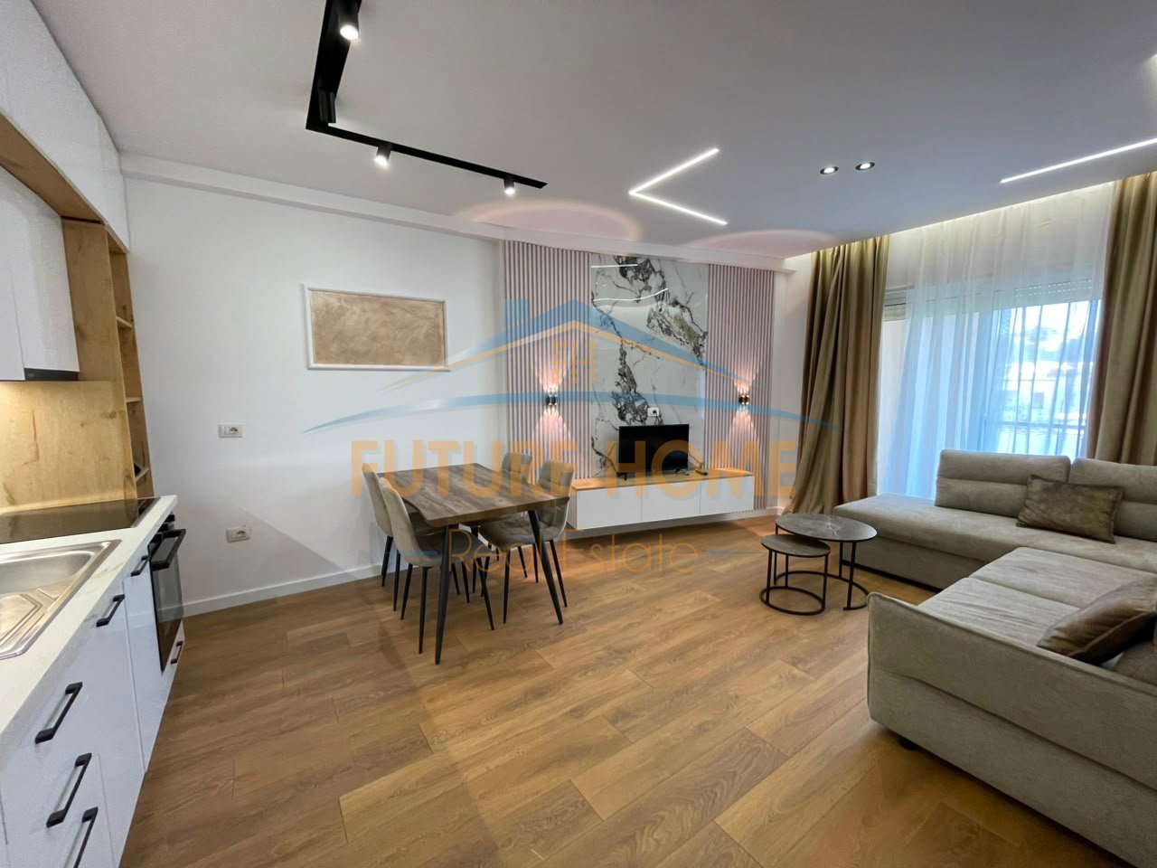 Shitet, Apartament 1+1, 21 Dhjetori, Tiranë
