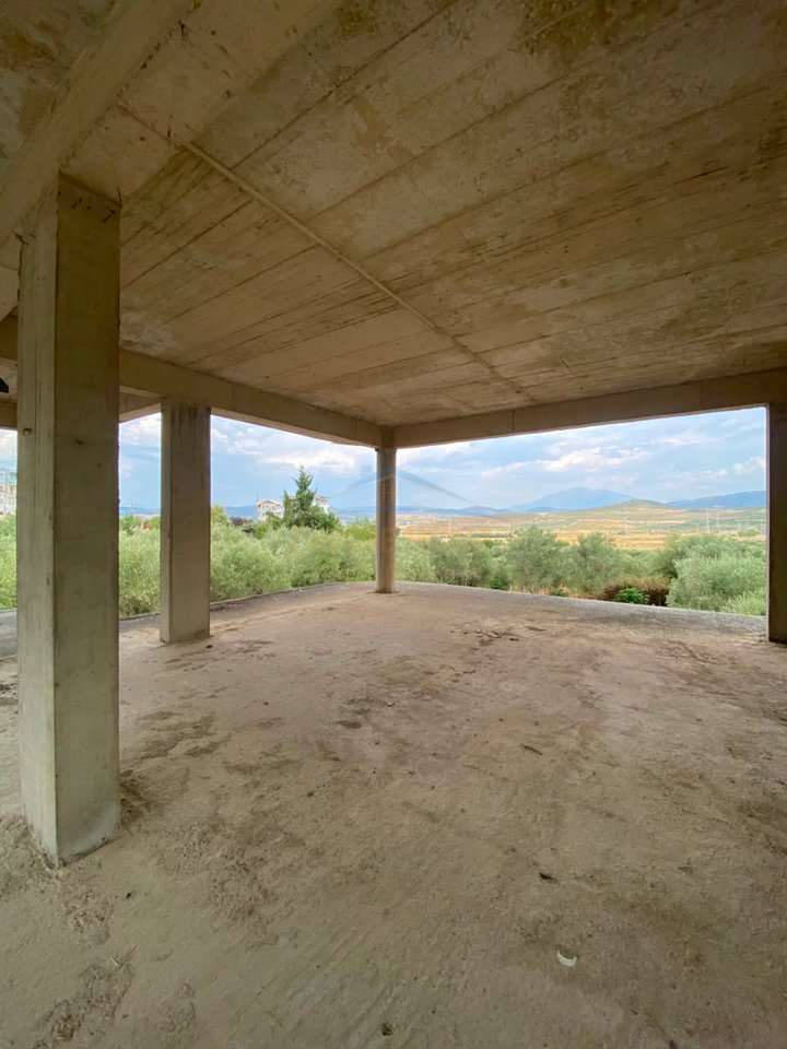 For sale, Building + Land, Babice e Madhe, Vlore