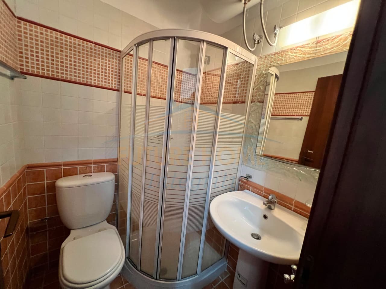 Qera, Apartament 2+1+2, Rruga e Elbasanit, Tiranë.