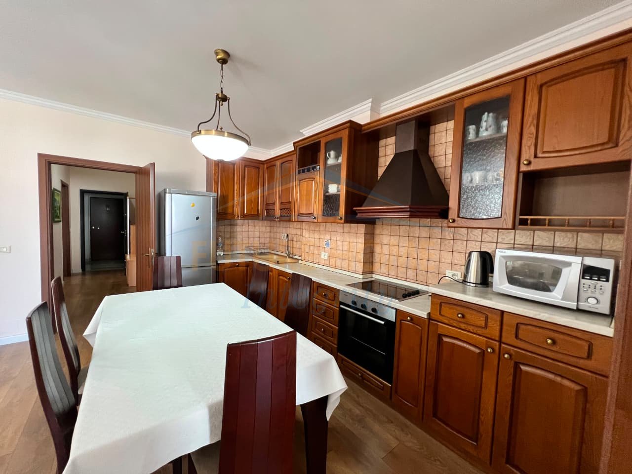 Qera, Apartament 2+1+2, Rruga e Elbasanit, Tiranë.
