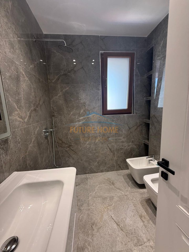 For sale, Apartment 2+1+1, Fadil Bodinaku Street, Tirana