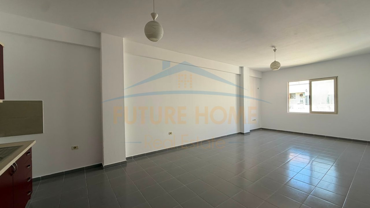 Apartment 2+1 for sale – Yzberisht, opposite KMY.