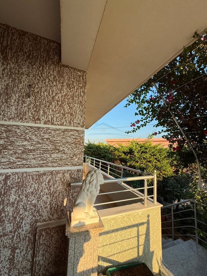 For sale, 2-Storey Villa, ¨Damian Humariti¨ Street, Vlorë