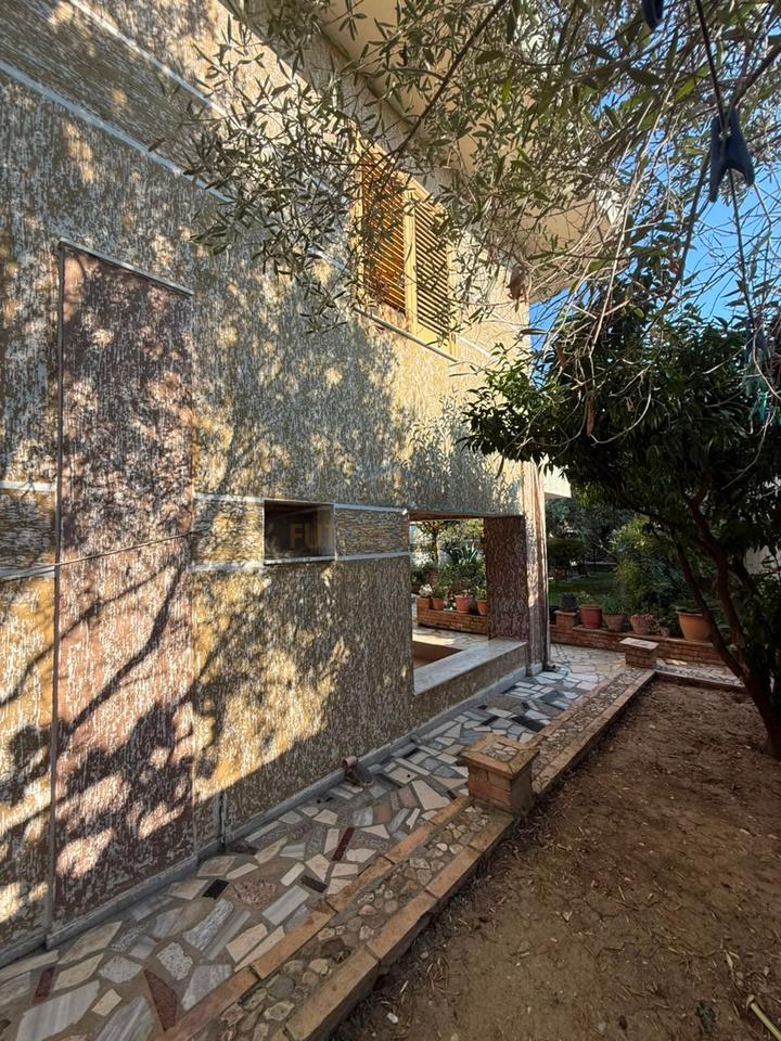 For sale, 2-Storey Villa, ¨Damian Humariti¨ Street, Vlorë