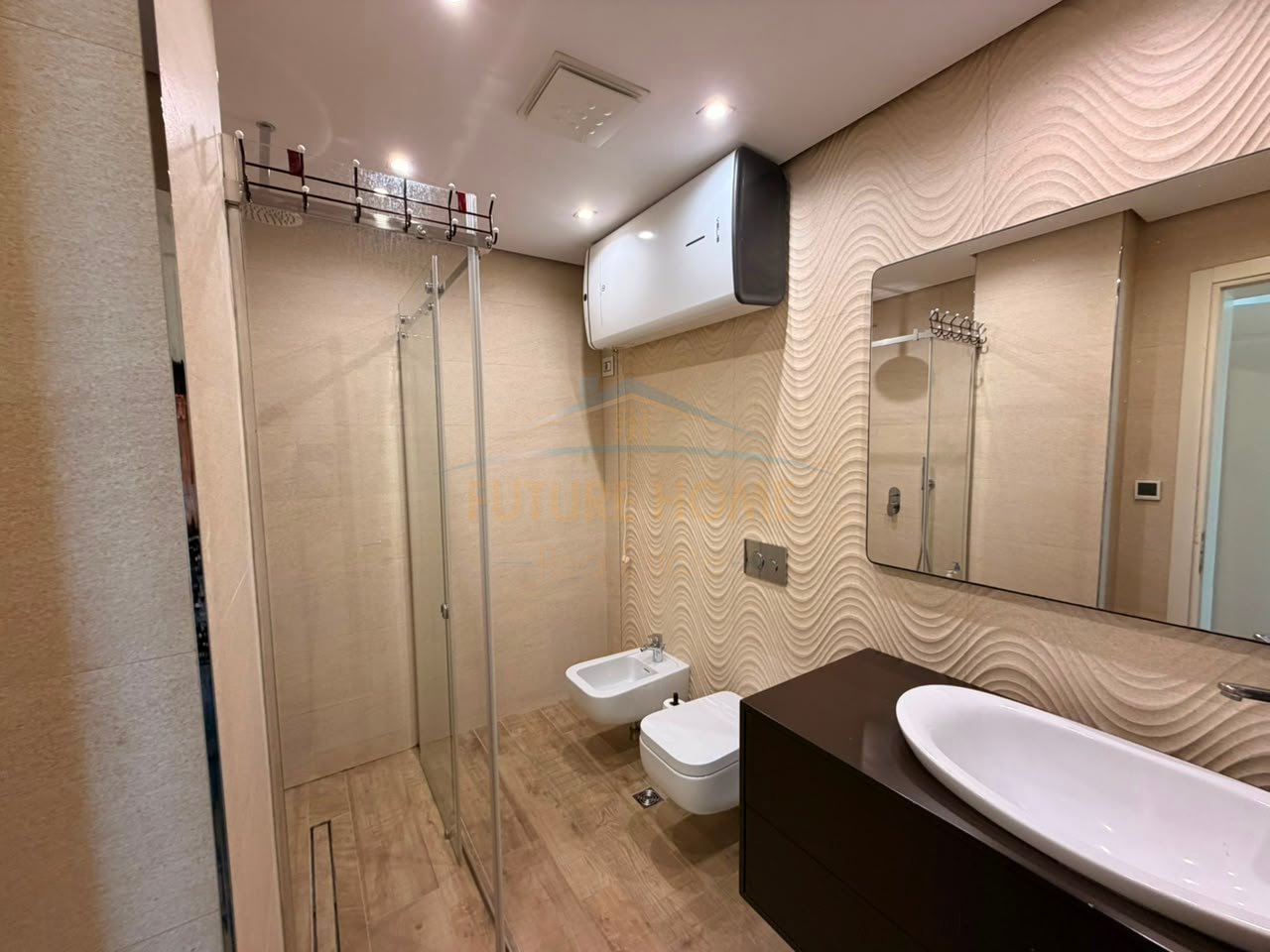 Rent, Apartment 4+1+3, Blloku, Tirana